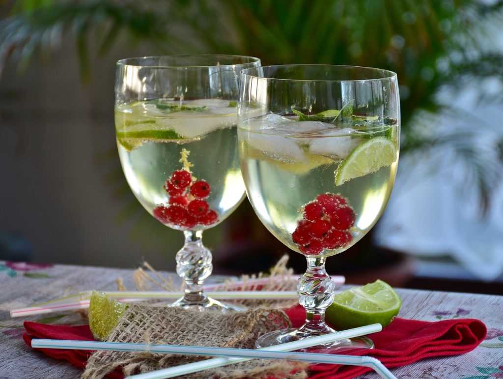 cocktail, prosecco, lime-2585270.jpg
